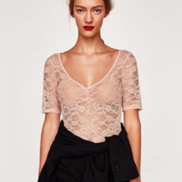 🔶️5 for $30🔶️ Zara Blush Lace Bodysuit - Picture 1 of 6